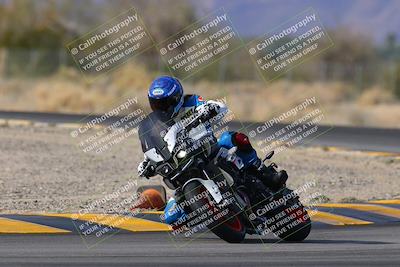 media/Dec-17-2022-SoCal Trackdays (Sat) [[224abd9271]]/Turn 7 Set 1 (1125am)/